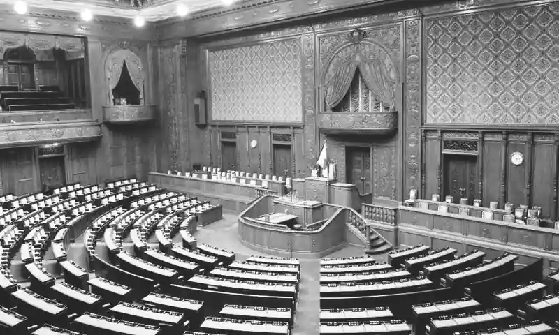 জাপানের পরবর্তী প্রধানমন্ত্রী বাছাই প্রক্রিয়া জটিল হচ্ছে